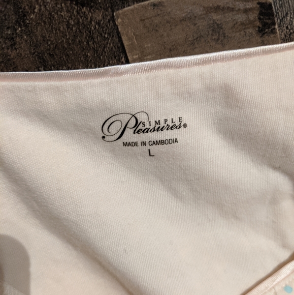 Long sleeve night gown / long button up t-shirt - Picture 5 of 7